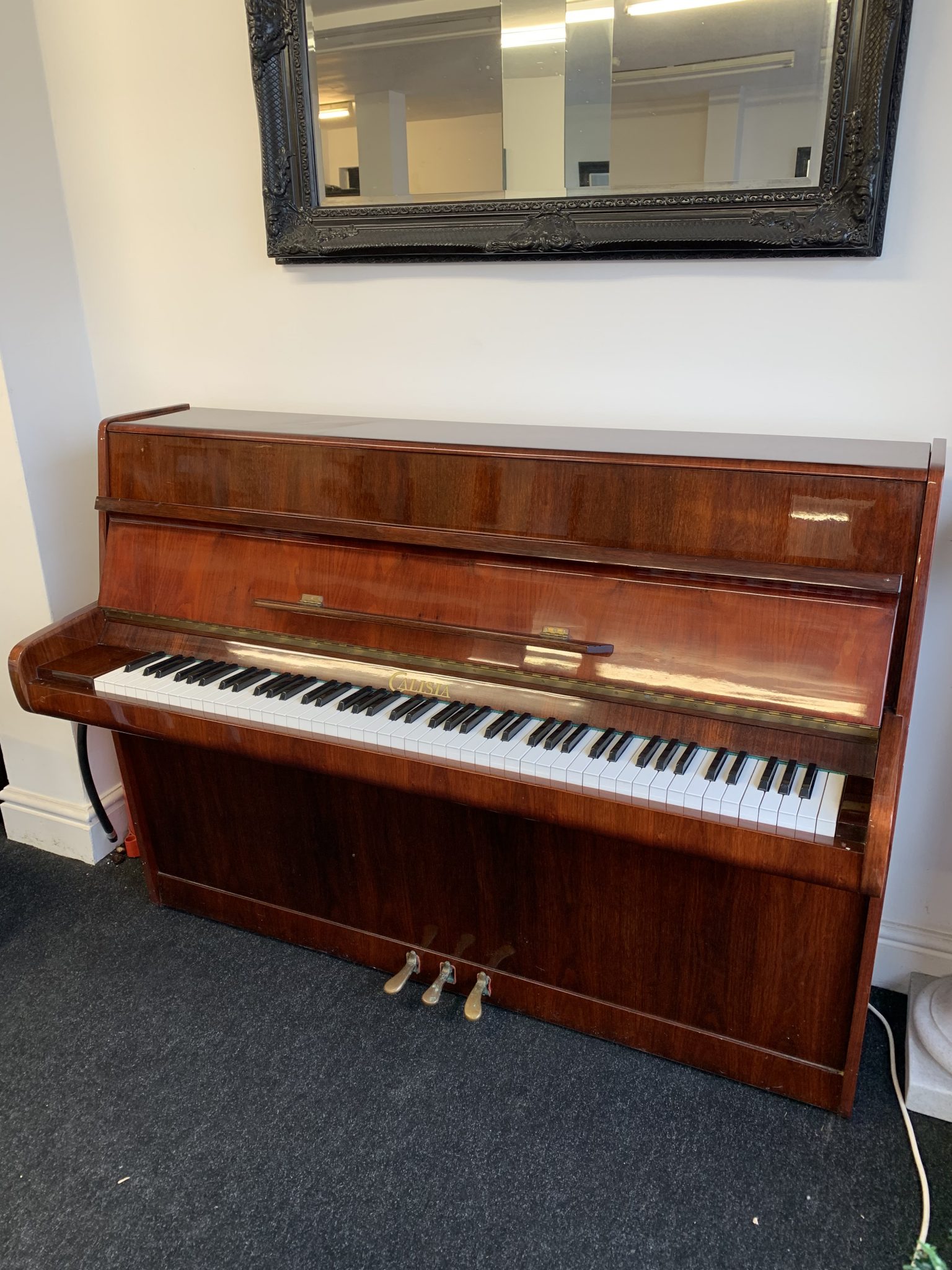 Used Upright Pianos For Sale: Second hand Yamaha, Kemble 5 yr warranty