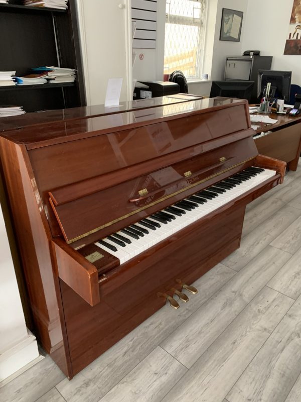 Used Upright Pianos For Sale: Second hand Yamaha, Kemble 5 yr warranty