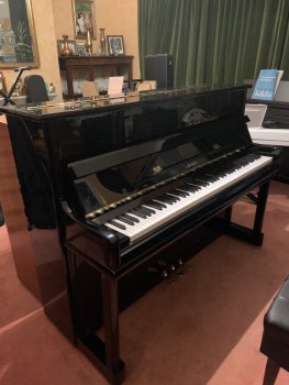 Second hand Schaefer piano polished ebony