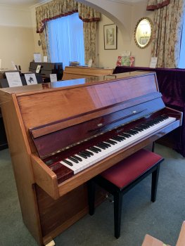 Second hand schaefer upright piano